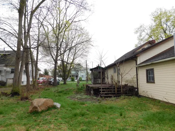 $129,900 | 124 South Chipman Street, Owosso, MI 48867