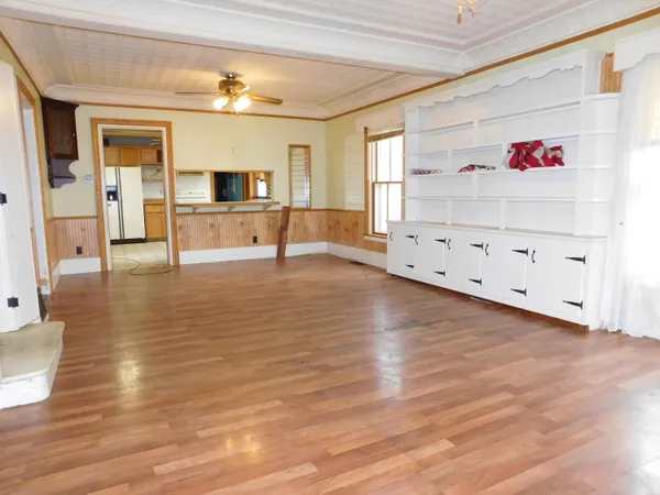 $129,900 | 124 South Chipman Street, Owosso, MI 48867