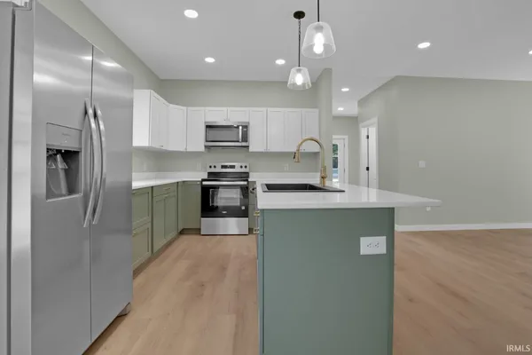 $245,000 | 608 East Emerson Street, Princeton, IN 47670