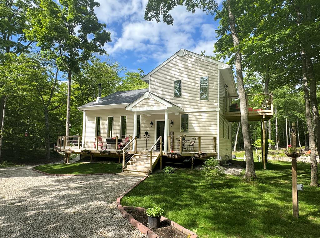 1636 Wilcox Road Washington Island, WI 54246 - Photo 1 of 33 Main View