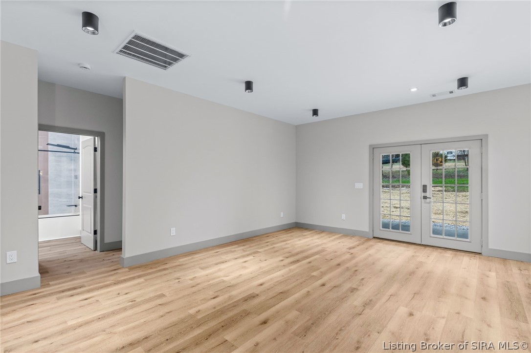 7725 Northeast Greenbrier Road Georgetown, IN 47122 - Photo 13 of 63