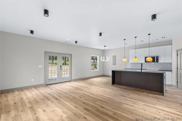 $475,000 | 7725 Northeast Greenbrier Road, Georgetown, IN 47122