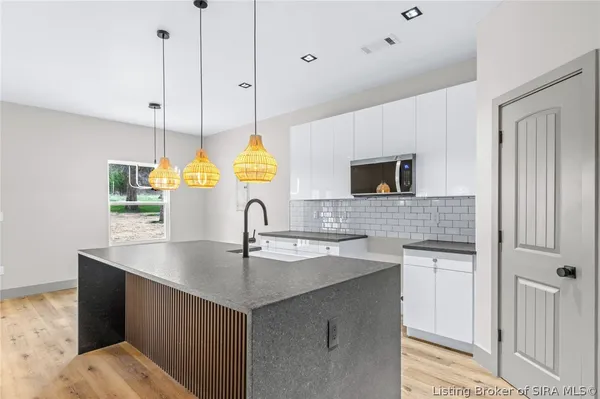 $475,000 | 7725 Northeast Greenbrier Road, Georgetown, IN 47122