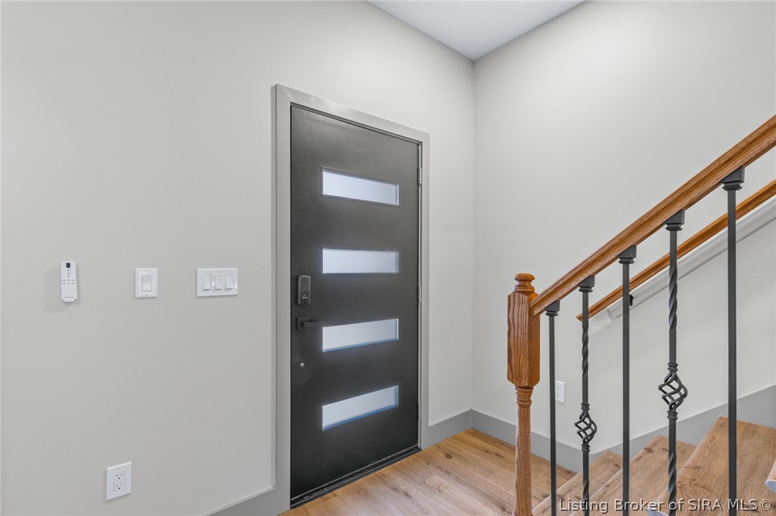 7725 Northeast Greenbrier Road Georgetown, IN 47122 - Photo 8 of 63