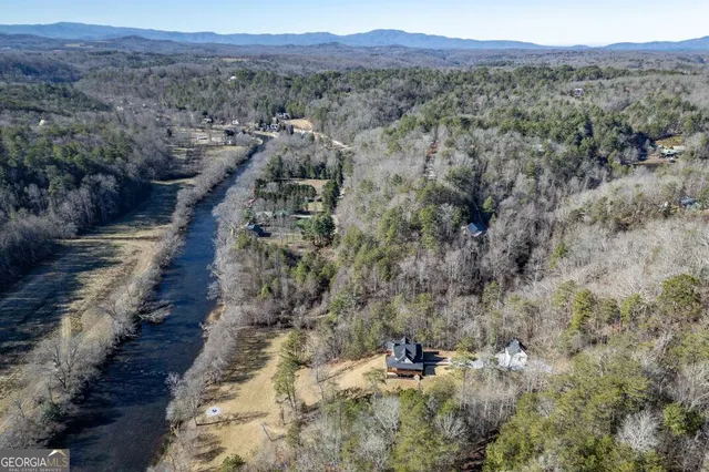 $3,200,000 | 661 Toccoa River Forest Lane, Mineral Bluff, GA 30559