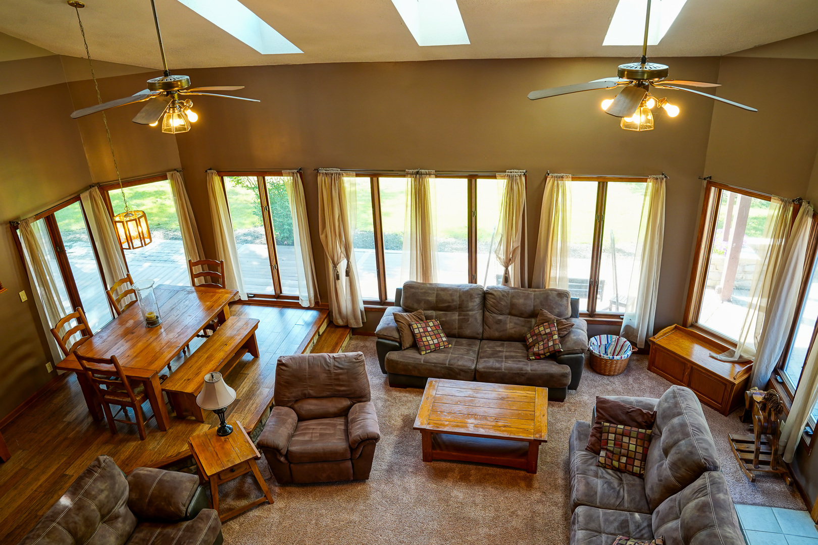 10175 Brown Road Morris, IL 60450 - Photo 16 of 31 a living room with furniture and a chandelier