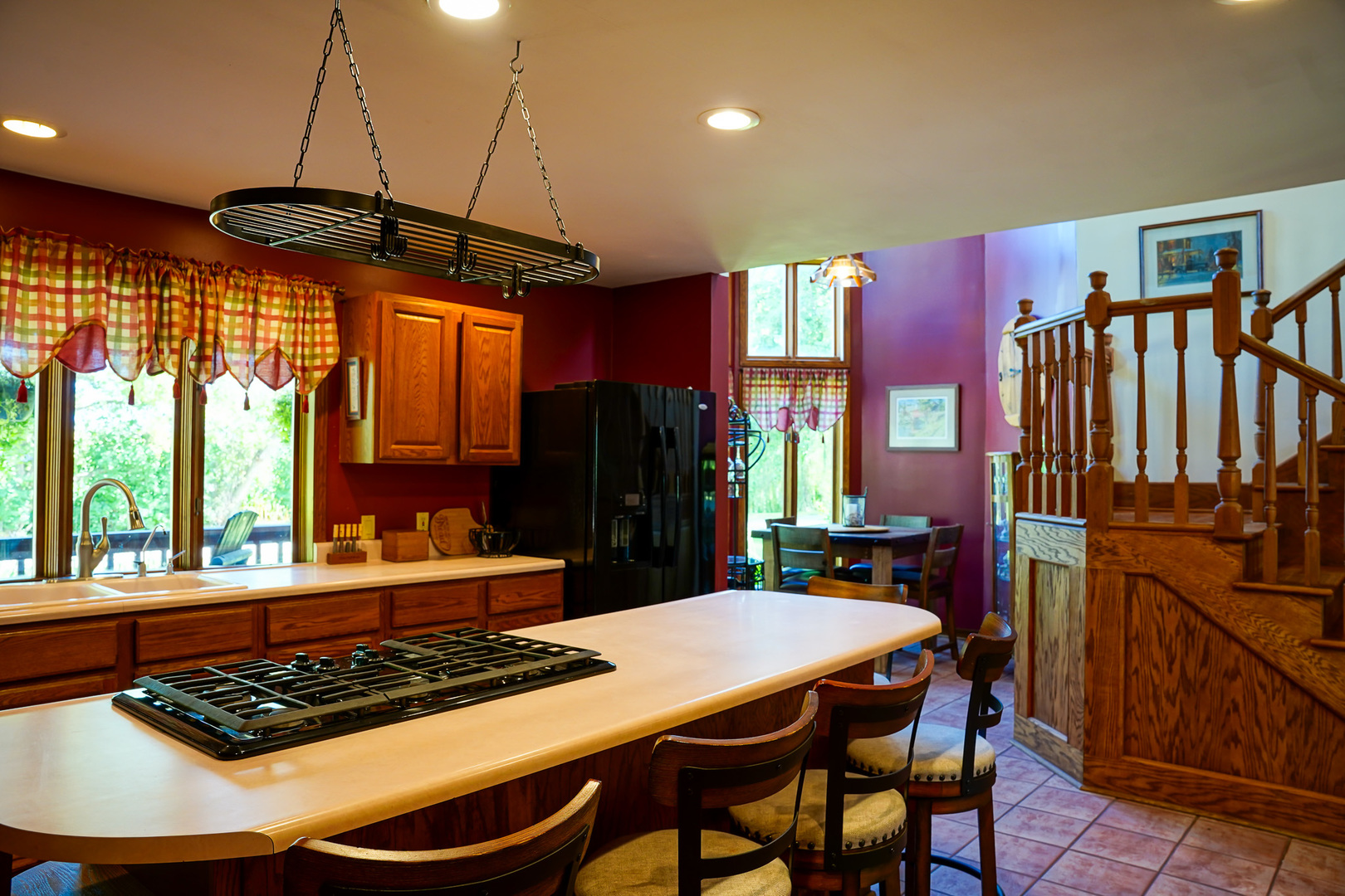 10175 Brown Road Morris, IL 60450 - Photo 9 of 31 a table and chairs in a kitchen