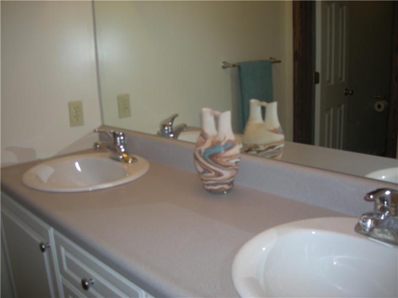 203 Robinson Run Road Butler, PA 16002 - Photo 16 of 25 Full Bath.