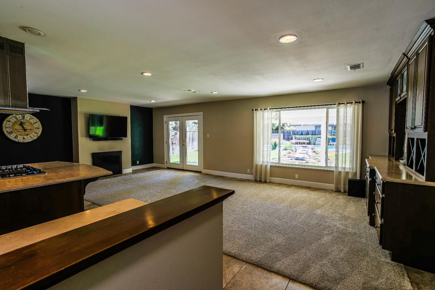 3236 Smathers Way Carmichael, CA 95608 - Photo 17 of 37