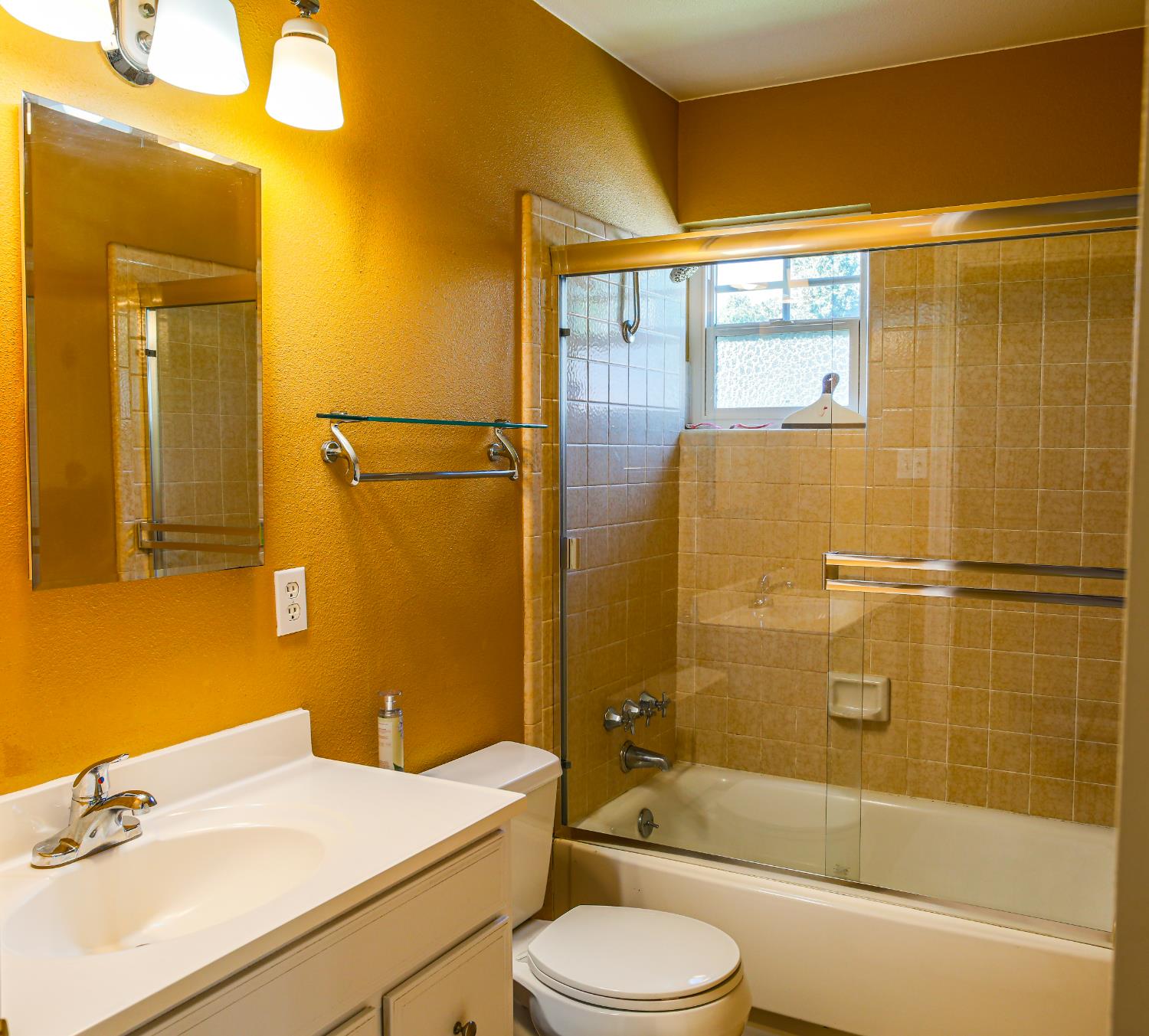 3236 Smathers Way Carmichael, CA 95608 - Photo 20 of 37