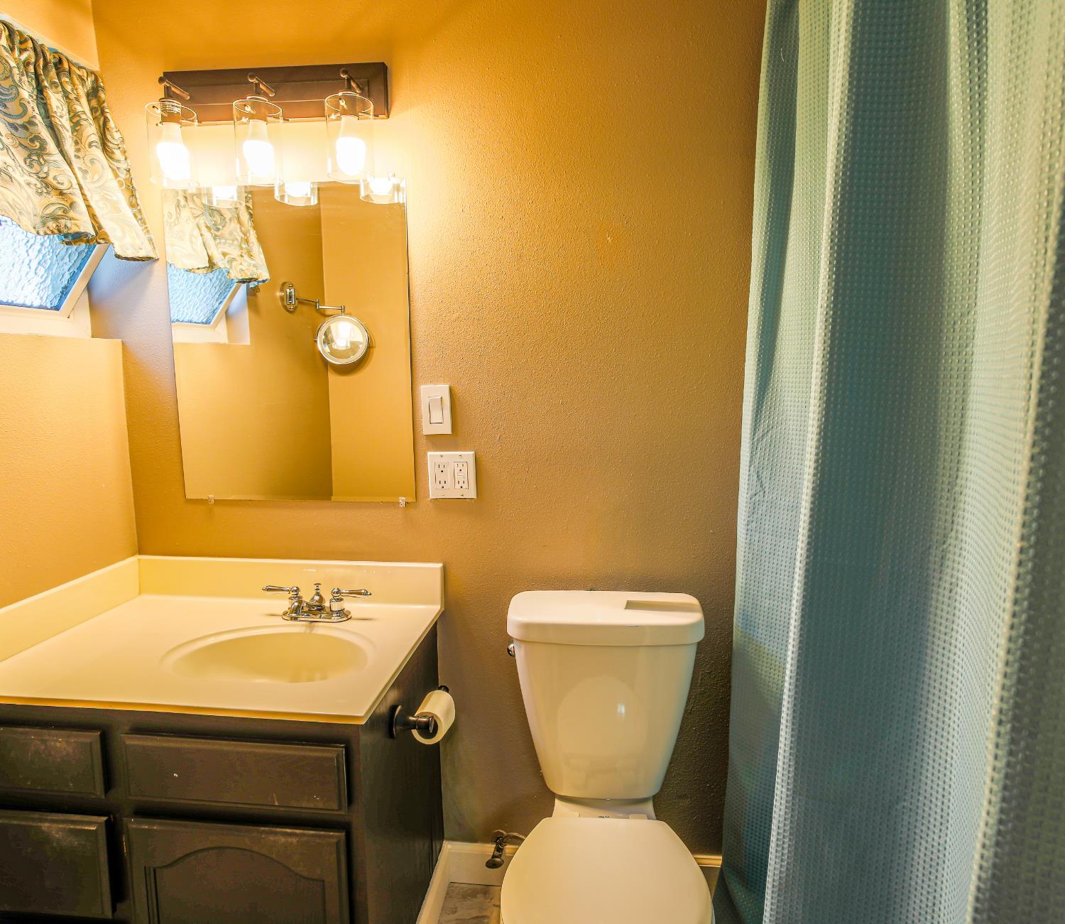 3236 Smathers Way Carmichael, CA 95608 - Photo 31 of 37