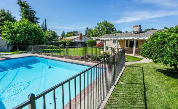 $549,900 | 3236 Smathers Way, Carmichael, CA 95608