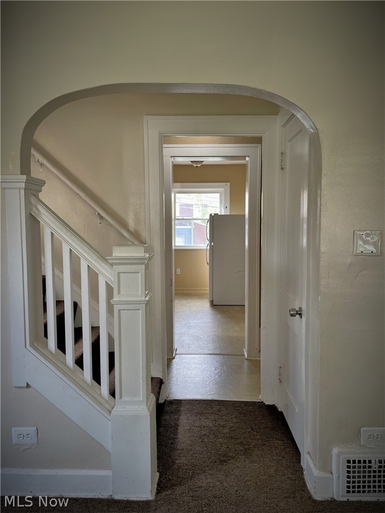 2104 Rossmoor Road Cleveland Heights, OH 44118 - Photo 26 of 35 Custom archway to the rest of the home.