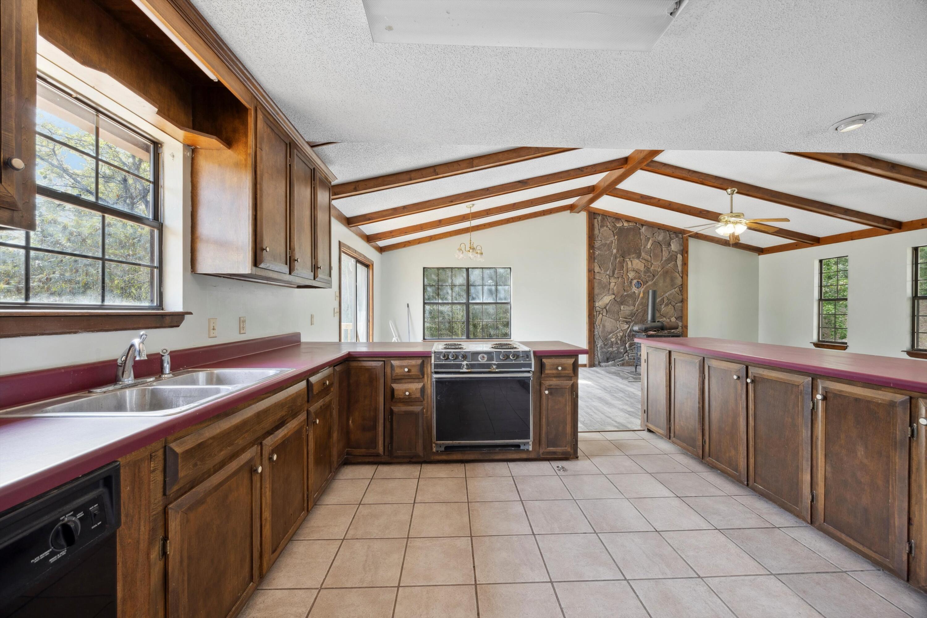 910 Old Lower Mill Road Hixson, TN 37343 - Photo 15 of 22 15-2M6A4556