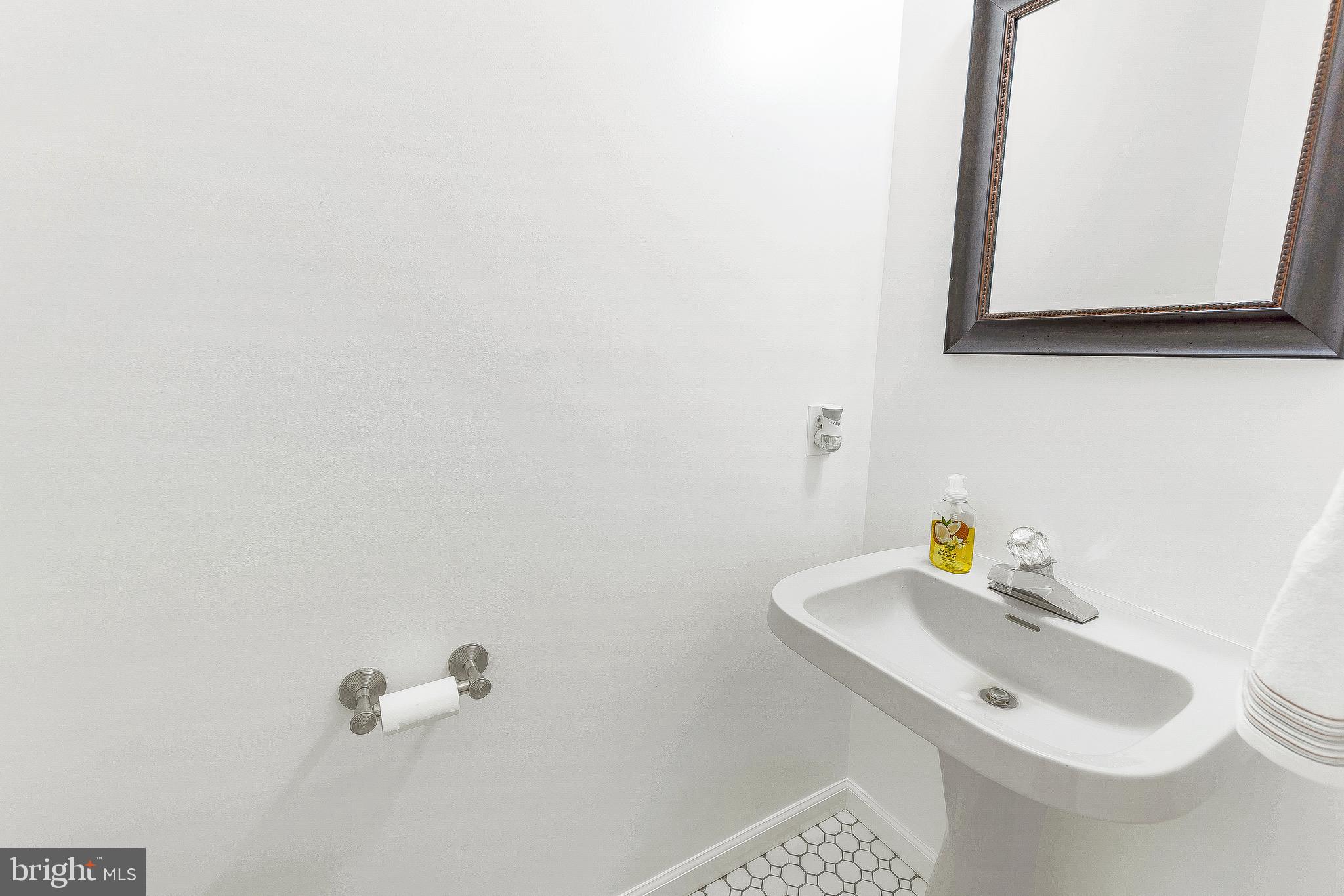 55 Walnut Creek Road Huntingtown, MD 20639 - Photo 29 of 52 Hall Bath...