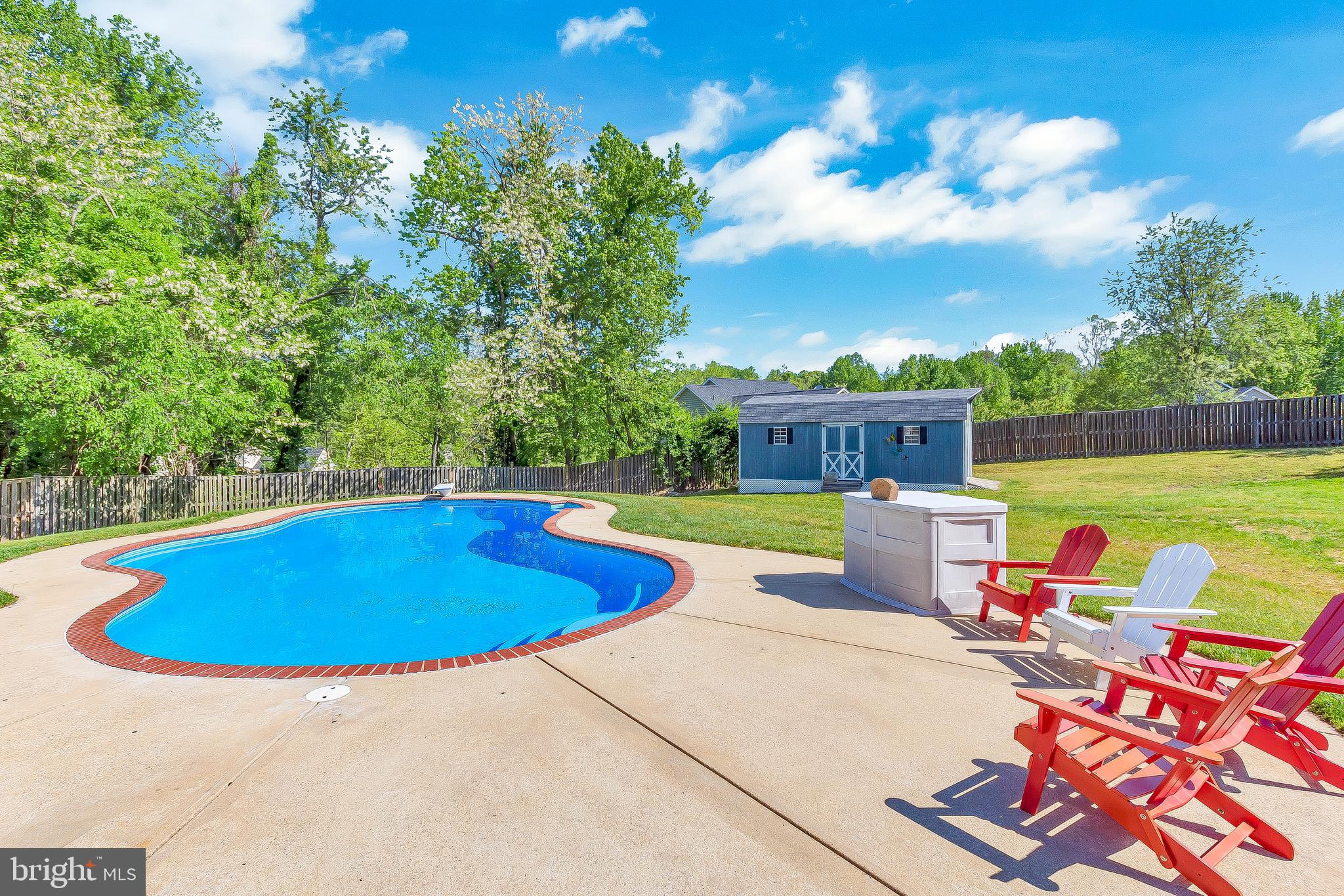 55 Walnut Creek Road Huntingtown, MD 20639 - Photo 46 of 52 Summertime fun...