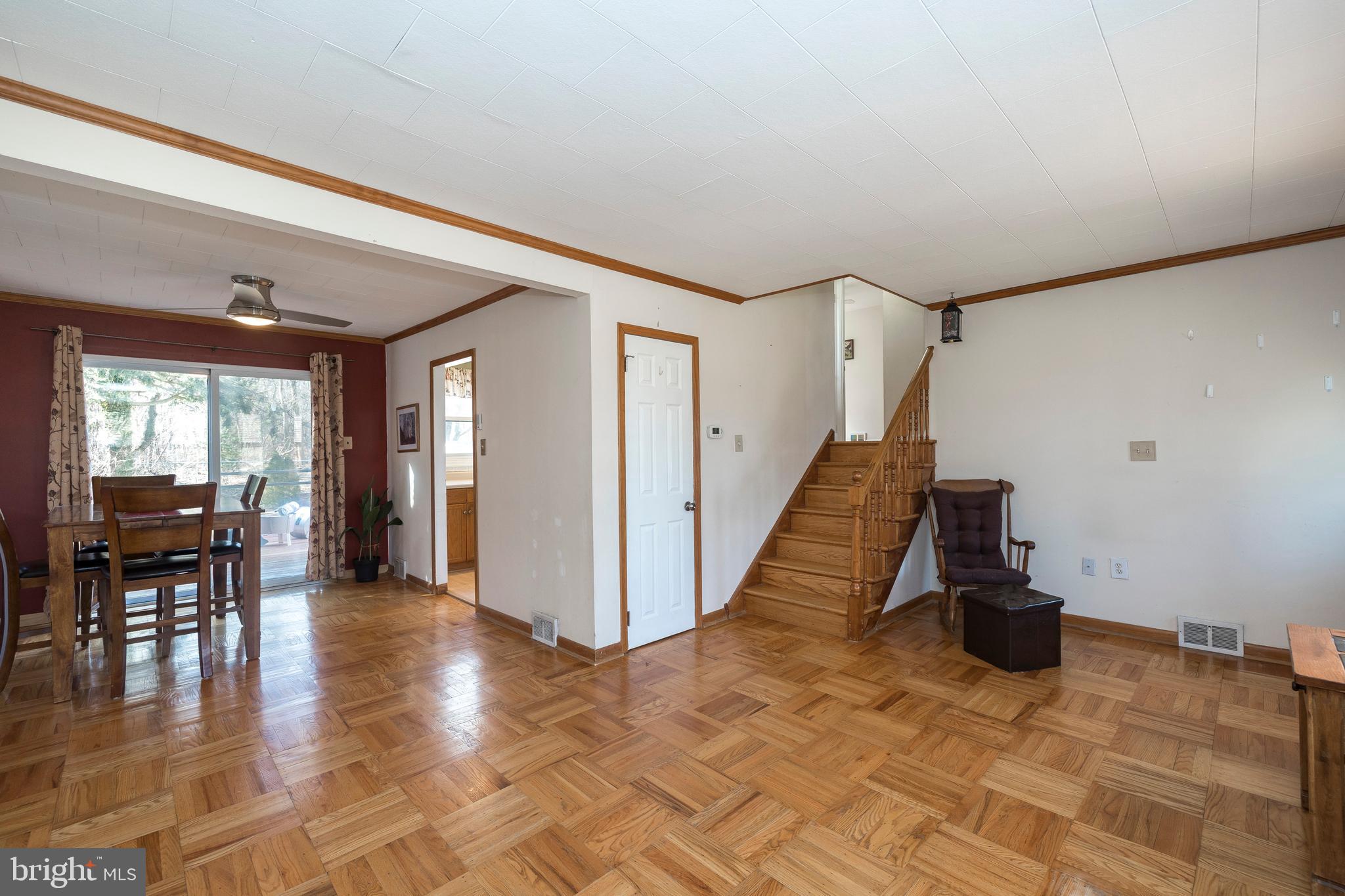 633 West County Line Road Hatboro, PA 19040 - Photo 3 of 26