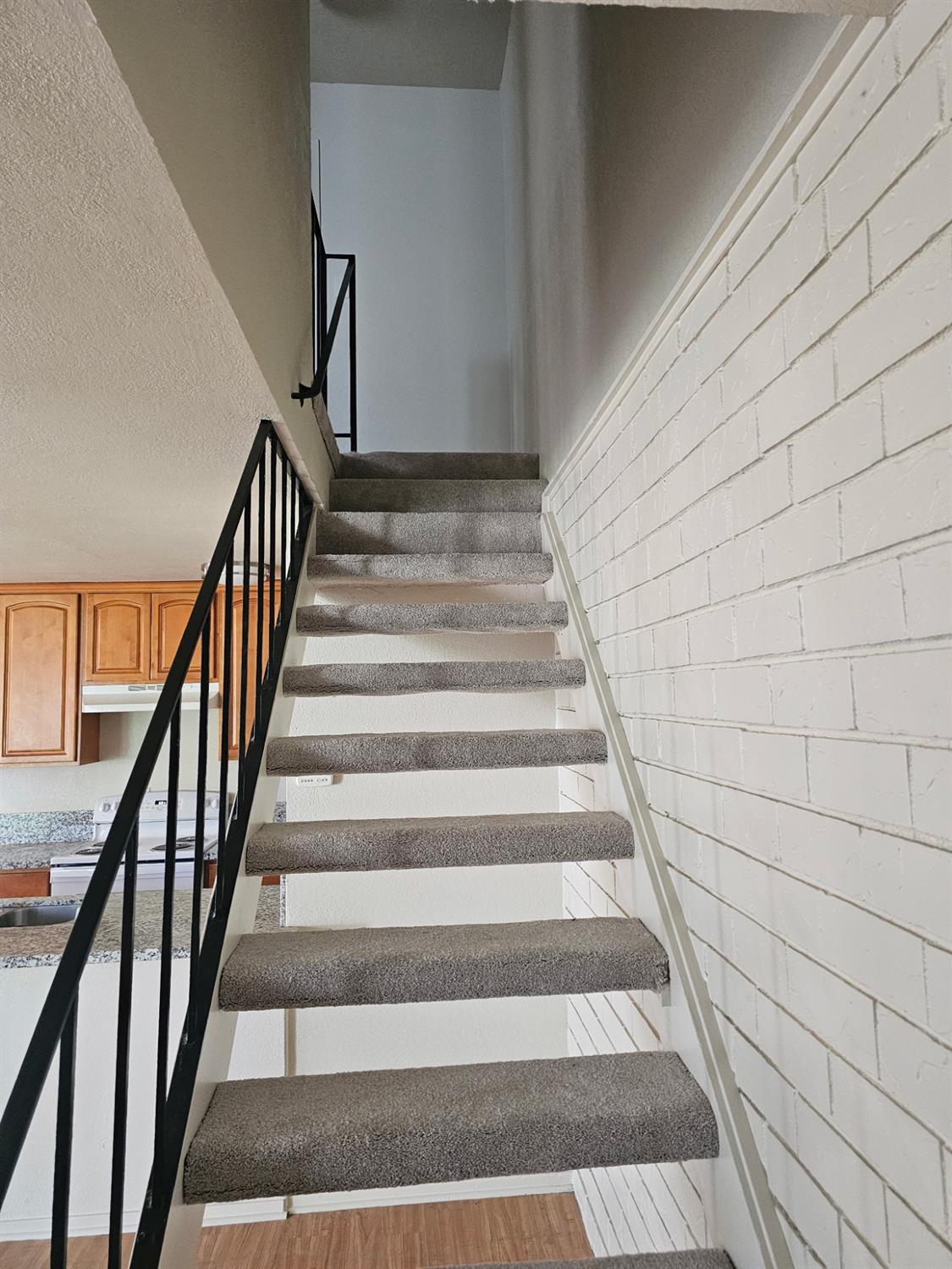 5830 Walerga Road, Unit 2 Sacramento, CA 95842 - Photo 4 of 8 a view of entryway