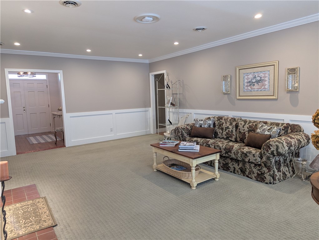 105 Woodland Avenue Ridgeway, NY 14103 - Photo 15 of 30