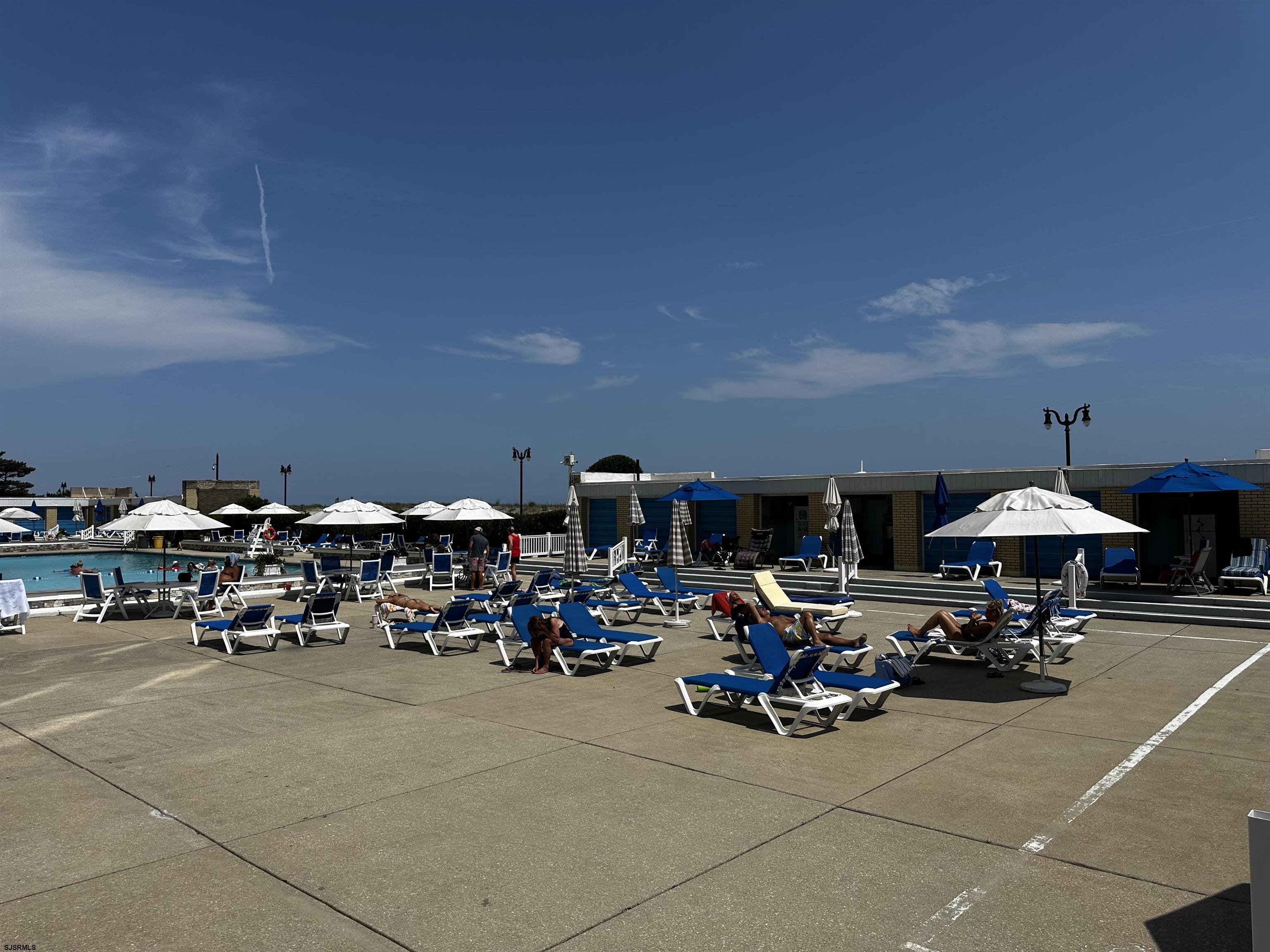 101 South Raleigh Avenue, Unit 232 Atlantic City, NJ 08401 - Photo 16 of 18 a group of people sitting in a garage
