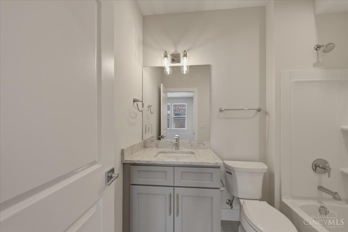3912 Edwards Road Cincinnati, OH 45209 - Photo 13 of 70