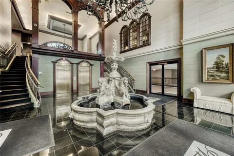 $380,000 | 3334 Peachtree Road Northeast, Unit 1208, Atlanta, GA 30326