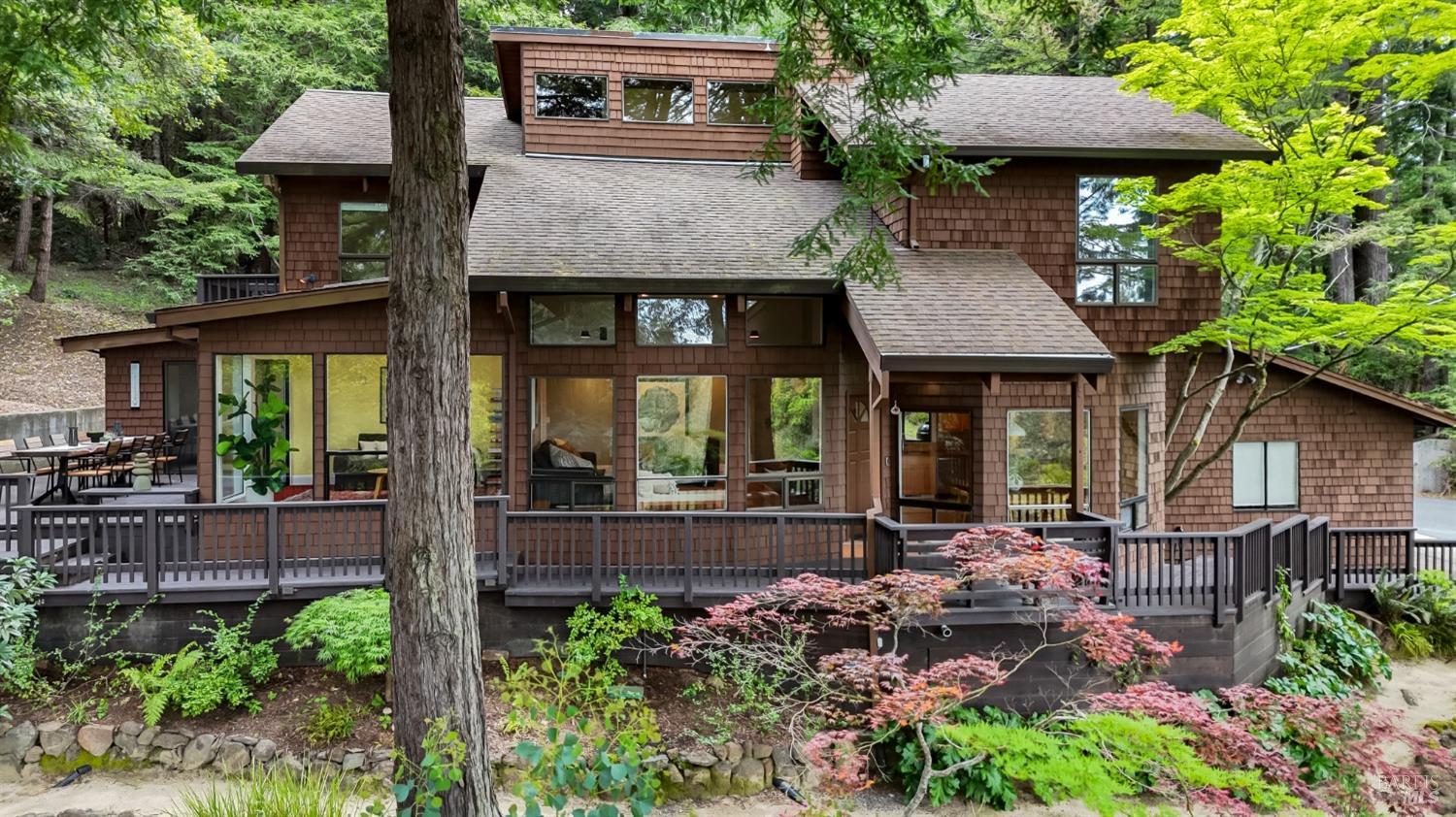 16495 Burl Lane Occidental, CA 95465 - Photo 30 of 31 a front view of a house with garden