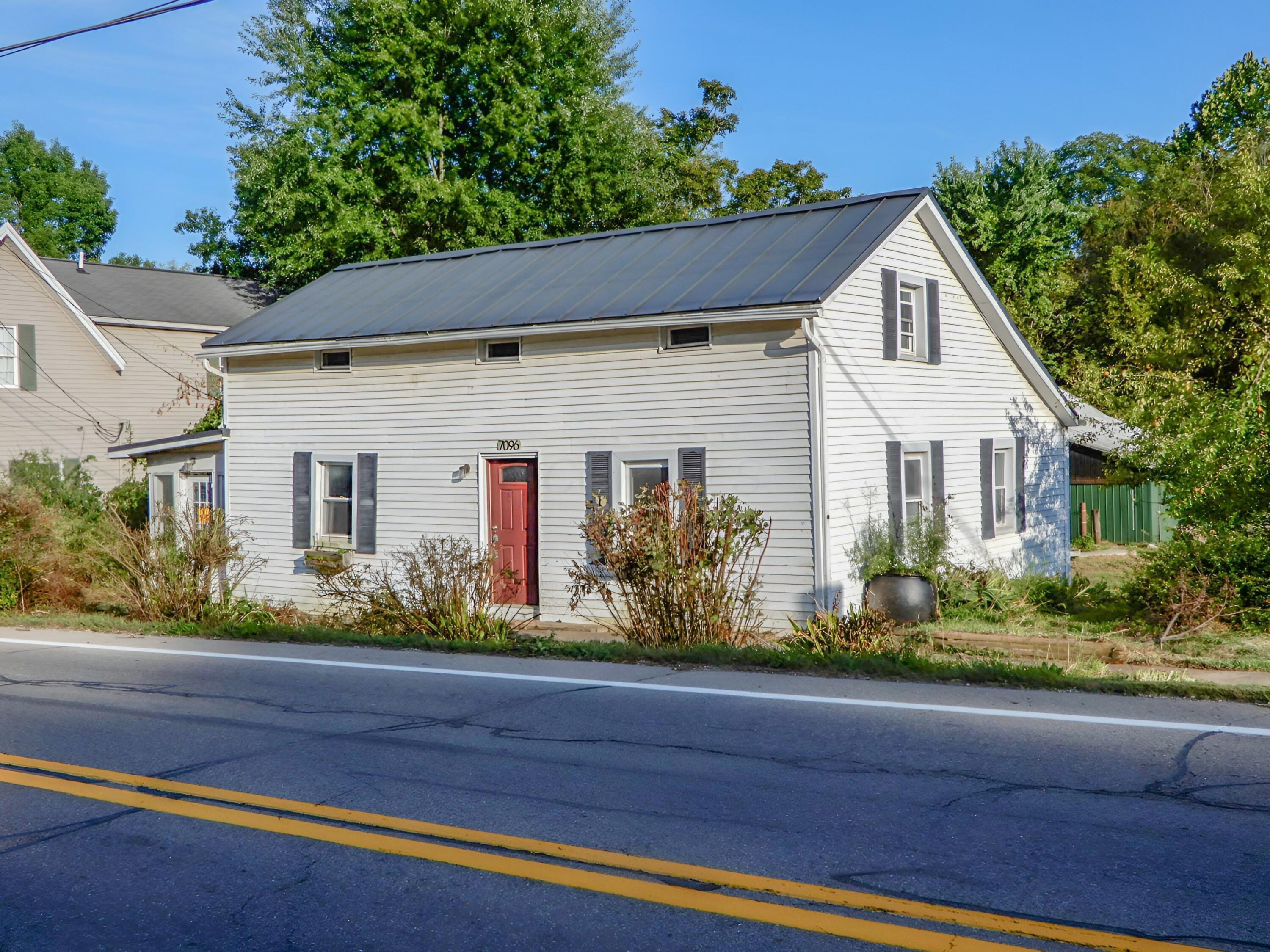7096 Columbus Road Mount Vernon, OH 43050 - Photo 2 of 23 2026-09-15 001 002