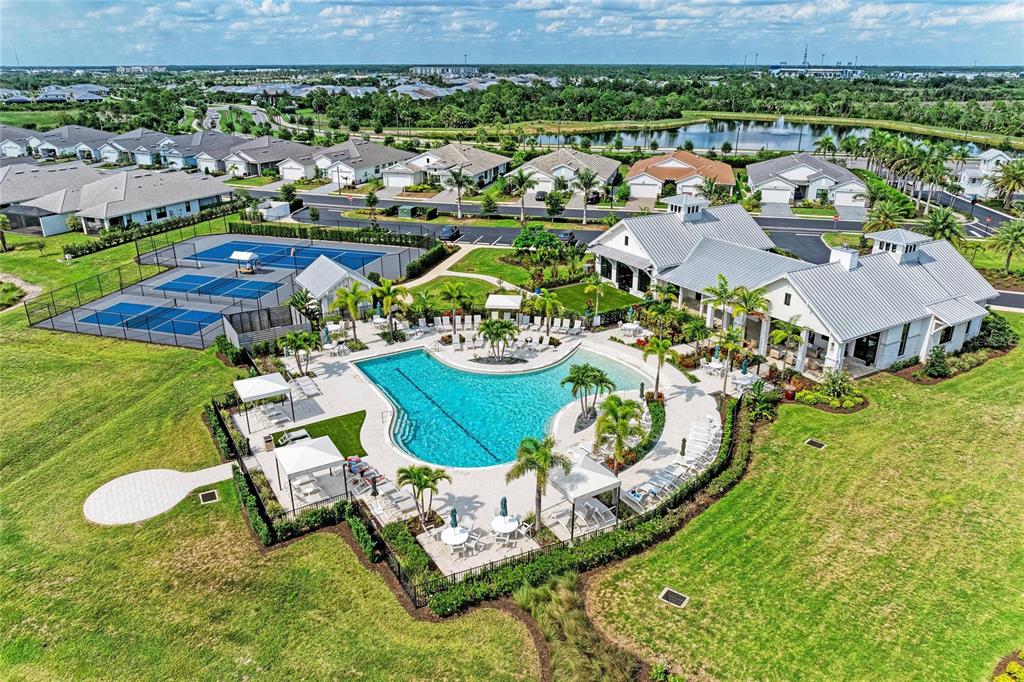 18615 Midsummer Place Venice, FL 34293 - Photo 53 of 80