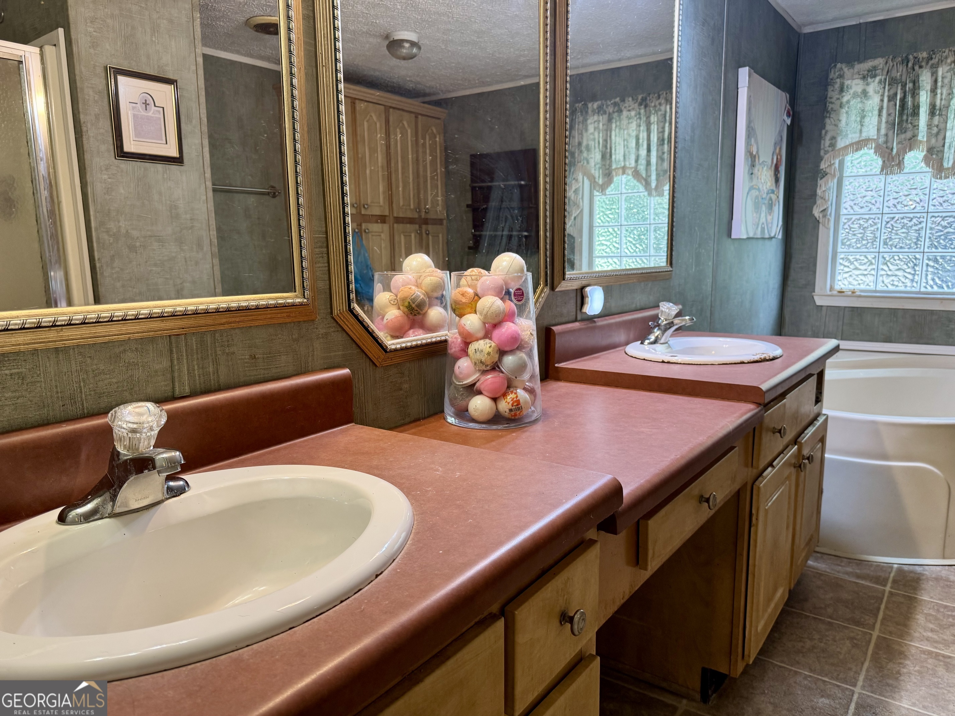 361 Le Stanfield Road Glennville, GA 30427 - Photo 18 of 22 Master bathroom