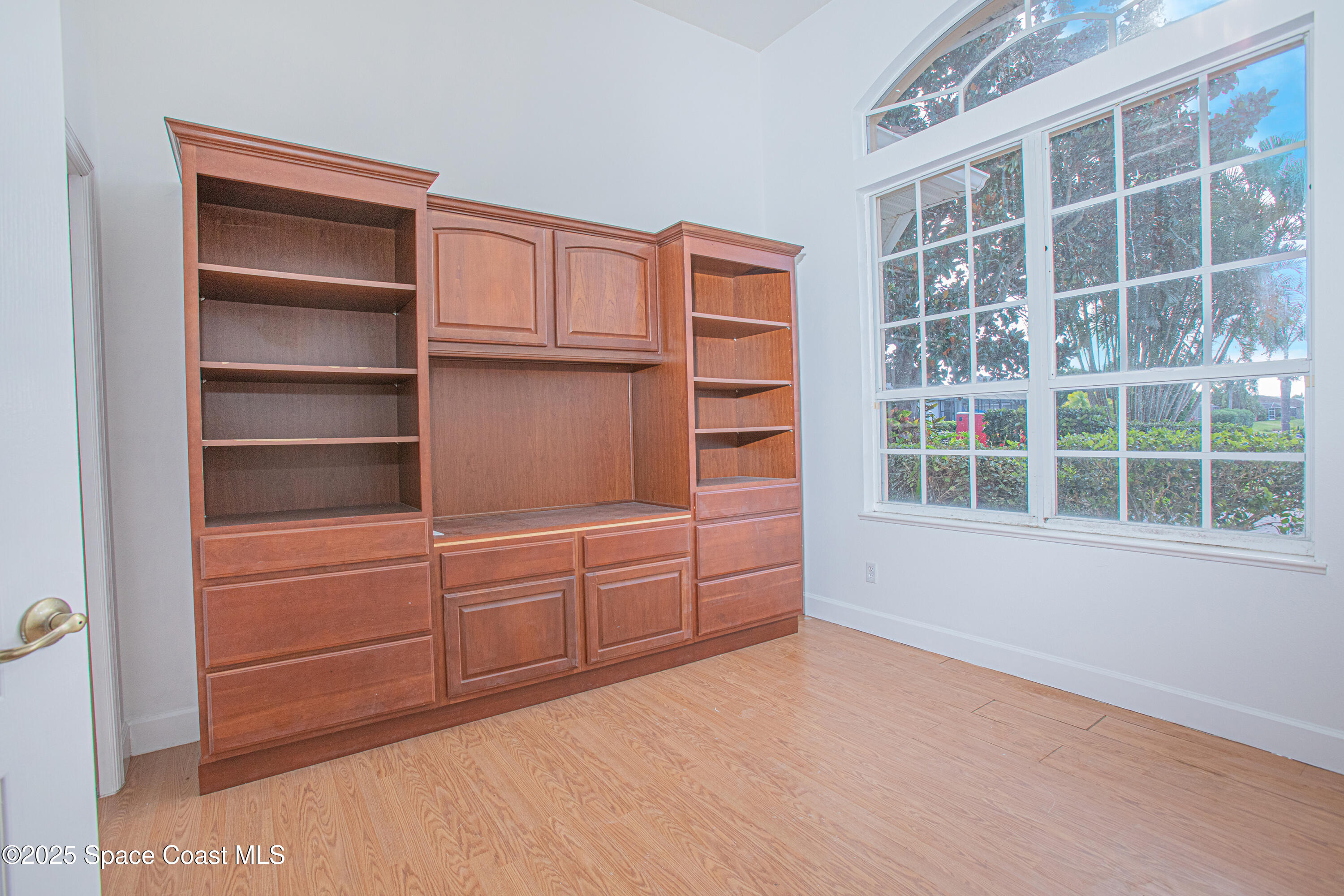 4180 Stoney Point Road Melbourne, FL 32940 - Photo 8 of 21 4180-StoneyPointRd-Interior-12