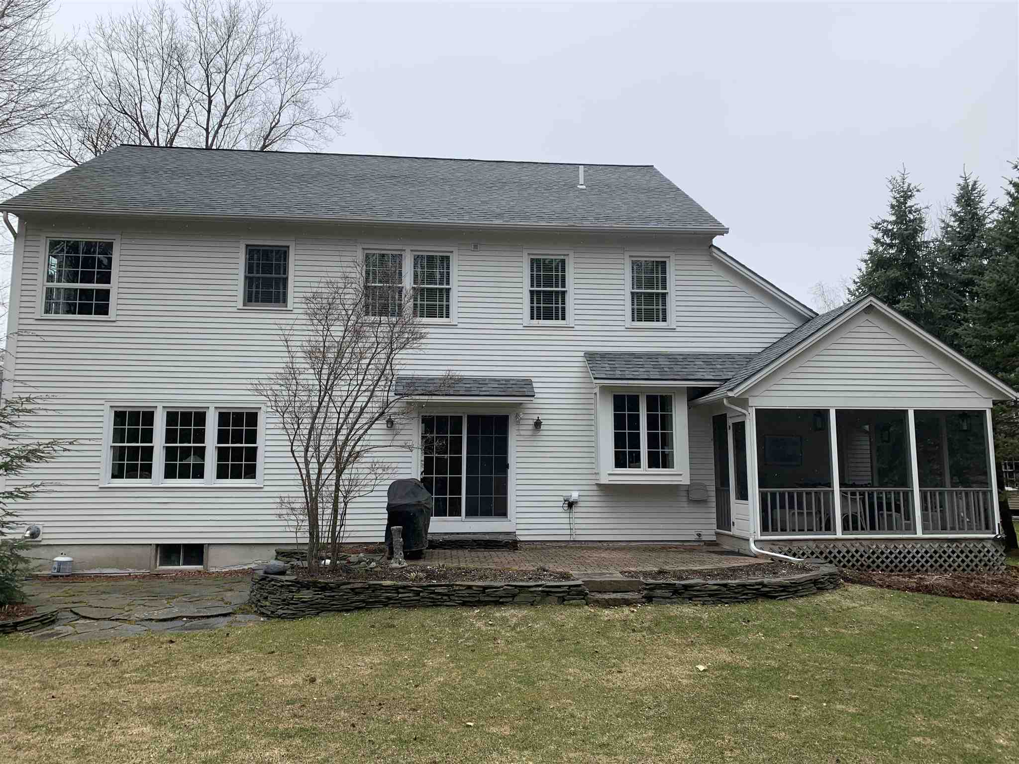 38 Cardinal Way Shelburne, VT 05482 - Photo 2 of 27 Gallery Image 2
