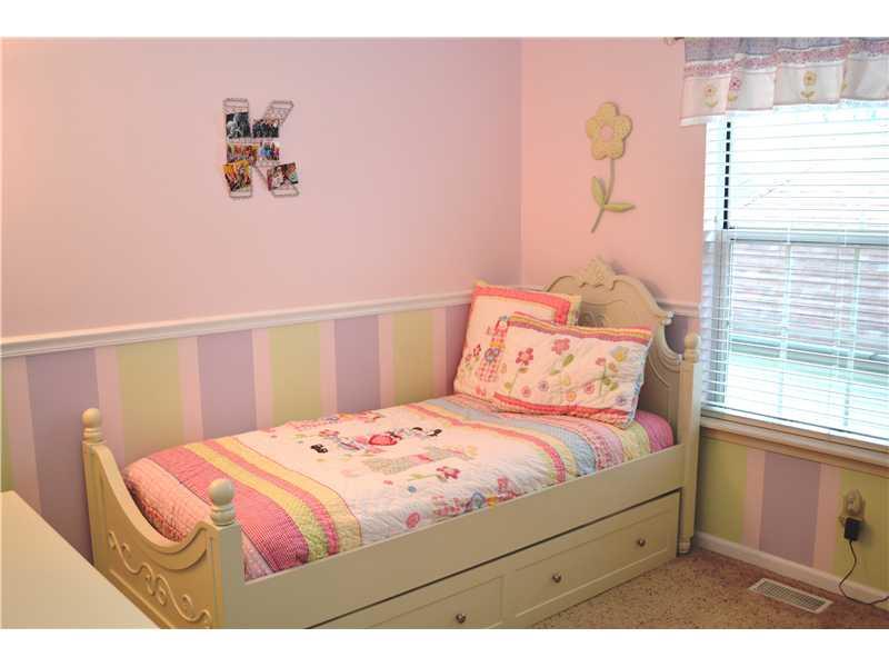 11526 Raleigh Lane Fishers, IN 46038 - Photo 11 of 13 Gallery Image 11