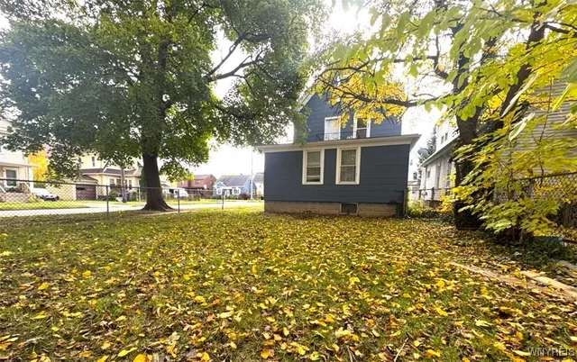 $975 | 1970 Whitney Avenue, Niagara Falls, NY 14301