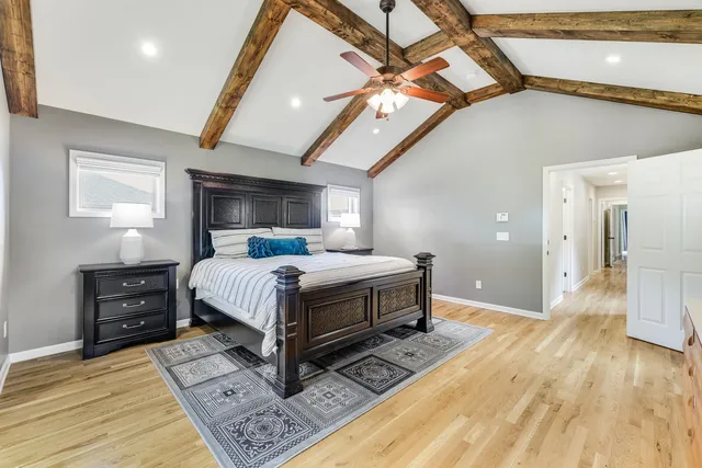 $1,250,000 | 610 Farrell Parkway, Nashville, TN 37220