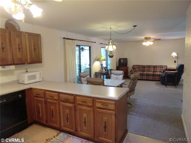 151 Petersburg Road Powhatan, VA 23139 - Photo 3 of 12 Den/Family/Great Room - Open Family Room and Kitch