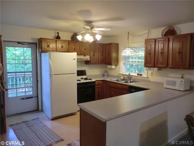 151 Petersburg Road Powhatan, VA 23139 - Photo 4 of 12 Kitchen - Updated Open Kitchen has Lots of Counter
