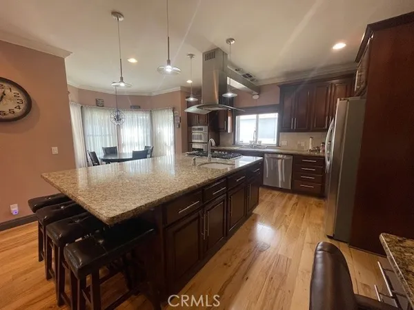 $1,559,000 | 10066 Golden Oaks Avenue, Tujunga, CA 91042