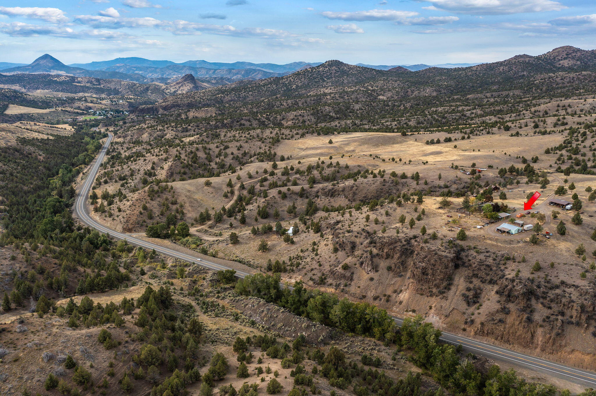 19369 Highway 26 Mitchell, OR 97750 - Photo 58 of 60 2025_09_30_19369_us26_mitchell-drone-14