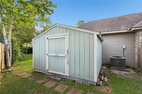 $415,000 | 412 Place Saint Calais, Covington, LA 70433