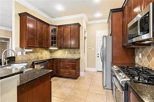 $415,000 | 412 Place Saint Calais, Covington, LA 70433