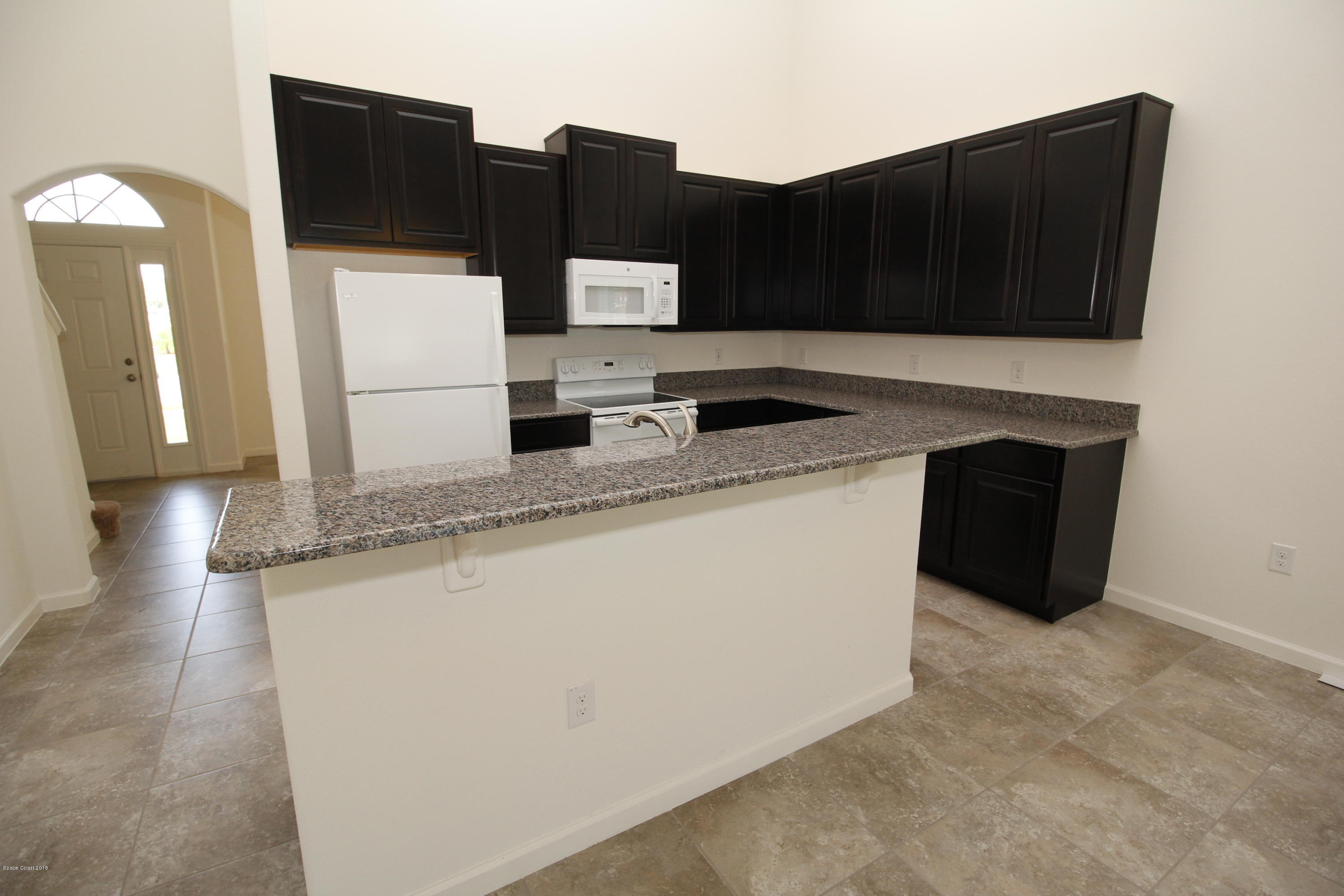 570 Fiddleleaf Circle West Melbourne, FL 32904 - Photo 4 of 28 _MG_9686