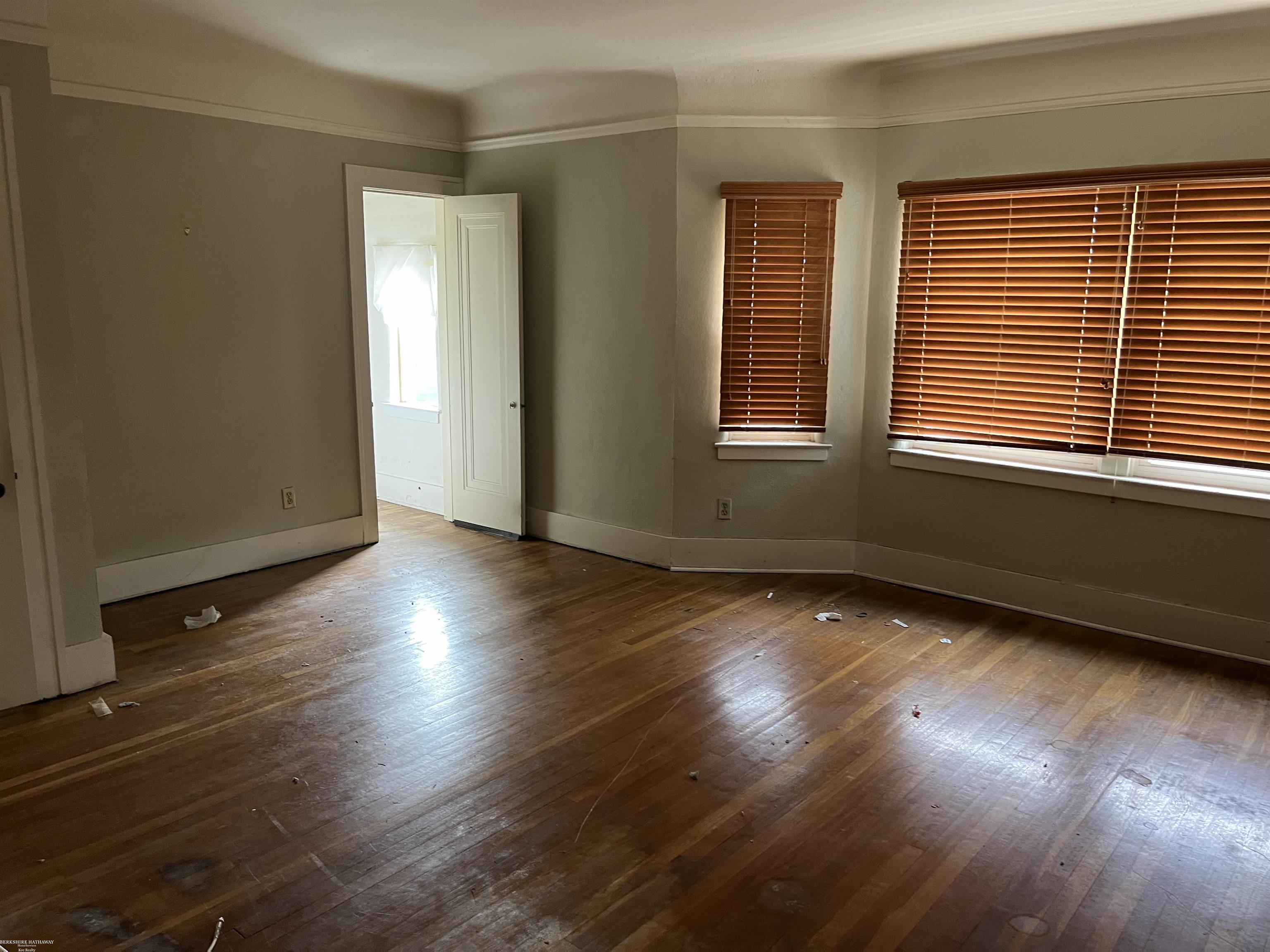 918 Nottingham Road Grosse Pointe Park, MI 48230 - Photo 5 of 13