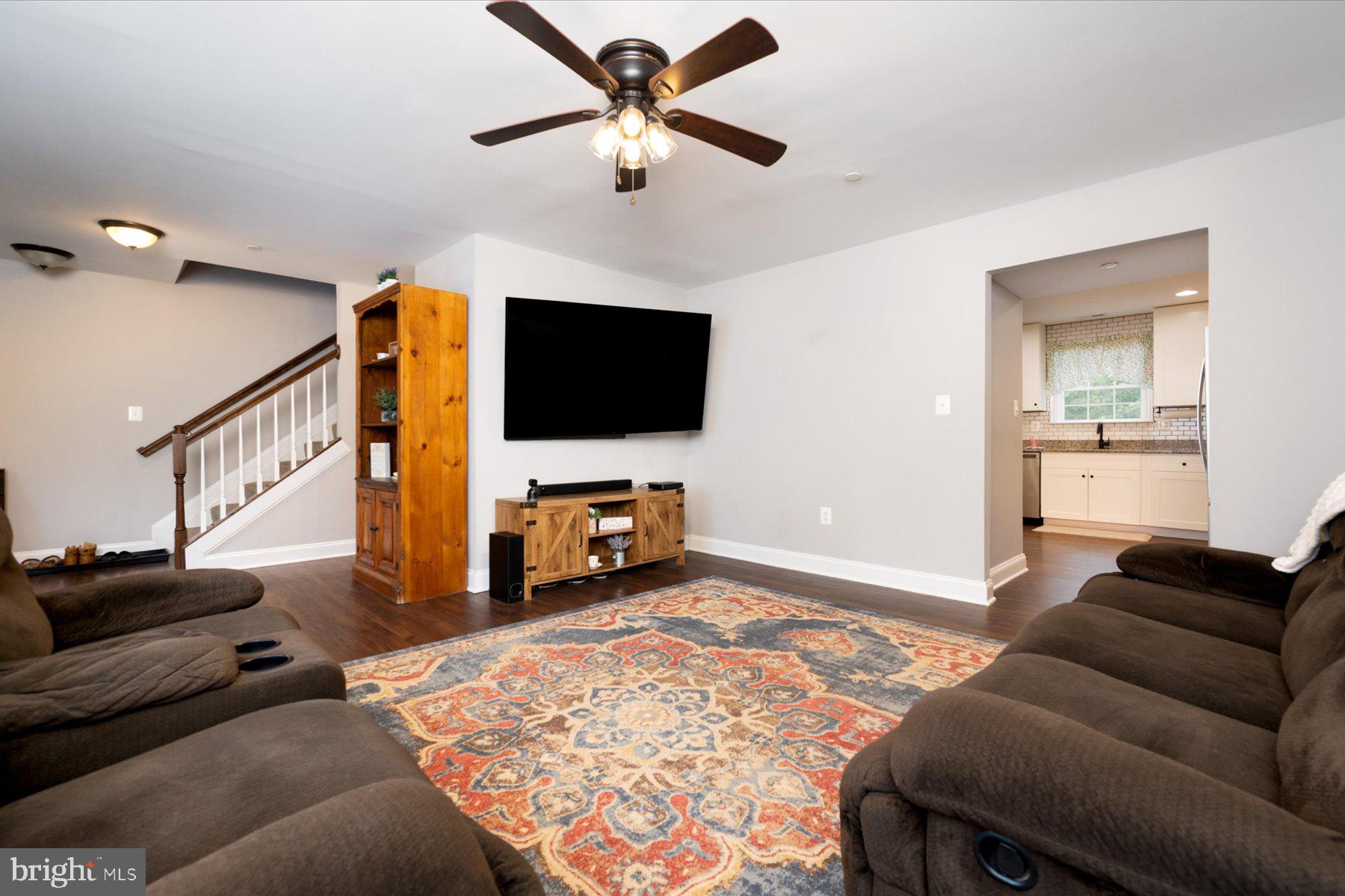 4909 Olive Street Shady Side, MD 20764 - Photo 4 of 40