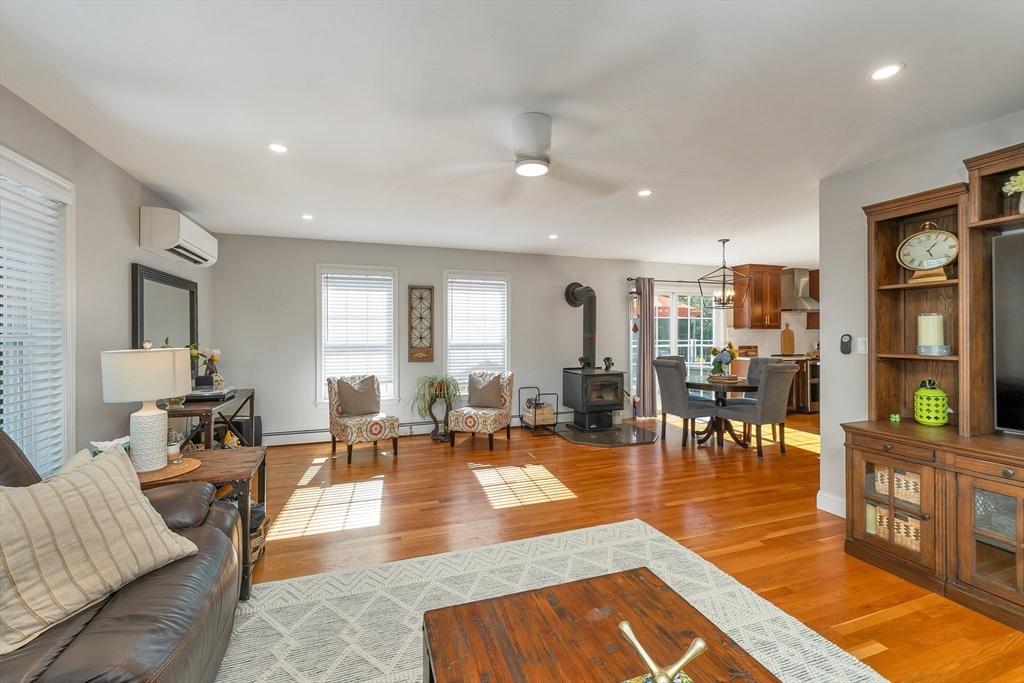 12 Longmeadow Road Windham, NH 03087 - Photo 8 of 42