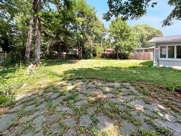 $238,000 | 8040 Goldenrod Court, Indianapolis, IN 46219