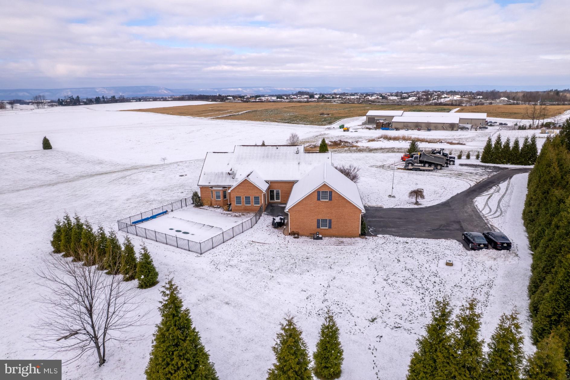 1709 Ragged Edge Road Chambersburg, PA 17202 - Photo 57 of 69 Gallery Image 57