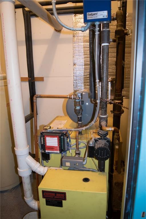 21 Cabin Road Castine, ME 04421 - Photo 30 of 34 Boiler