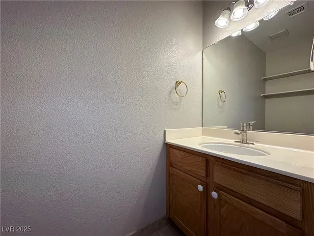 $2,300 | 6987 Wineberry Drive, Las Vegas, NV 89119
