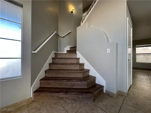 $2,300 | 6987 Wineberry Drive, Las Vegas, NV 89119